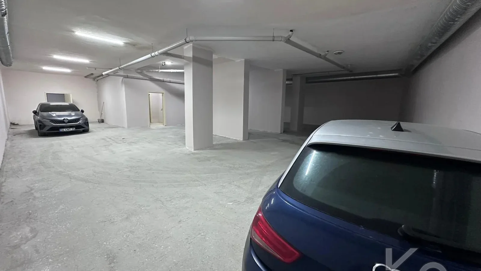 Laci̇vert Cadde Erenköy 4+2 180 M²net Terasli Sifir Dubleks Dai̇re