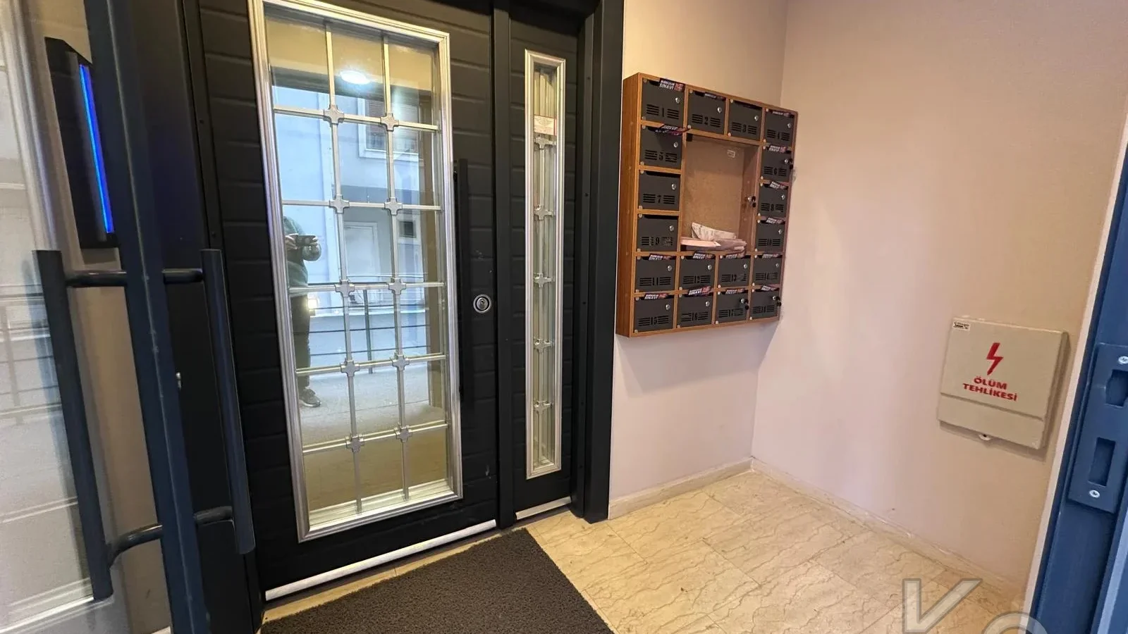 Laci̇vert Cadde Erenköy 4+2 180 M²net Terasli Sifir Dubleks Dai̇re