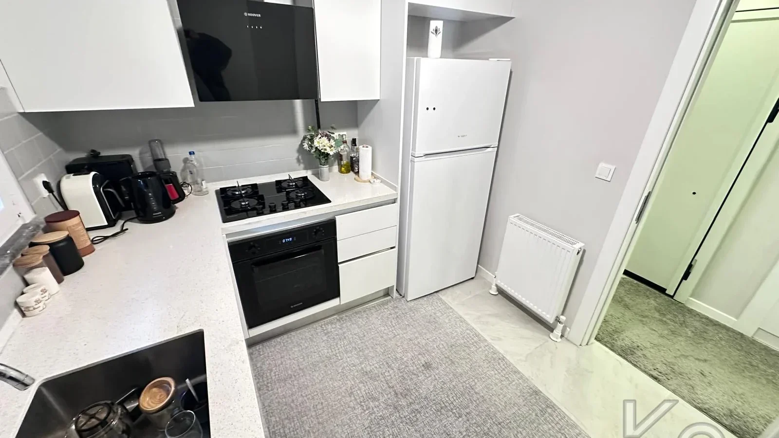 Laci̇vert Cadde Erenköy 4+2 180 M²net Terasli Sifir Dubleks Dai̇re