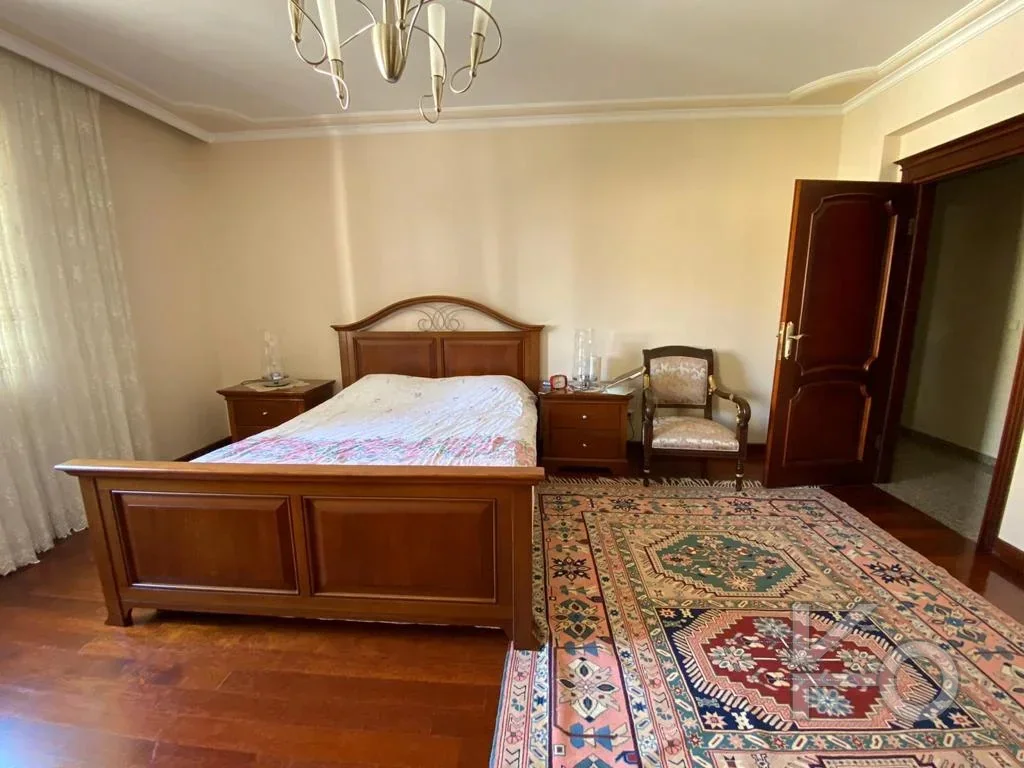 Laci̇vertcadde Tek Yetki̇li̇ Caddebostan Bahari̇yeli̇ 190m² Net 5+1