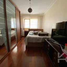 Laci̇vertcadde Tek Yetki̇li̇ Caddebostan Bahari̇yeli̇ 190m² Net 5+1