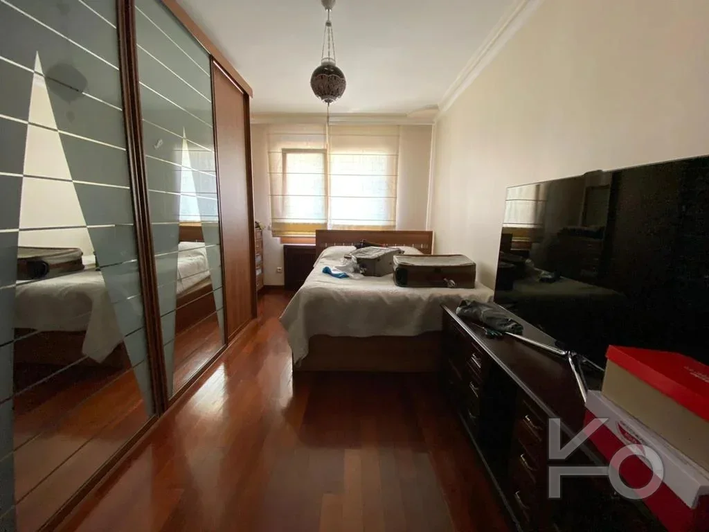 Laci̇vertcadde Tek Yetki̇li̇ Caddebostan Bahari̇yeli̇ 190m² Net 5+1
