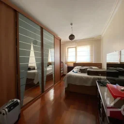 Laci̇vertcadde Tek Yetki̇li̇ Caddebostan Bahari̇yeli̇ 190m² Net 5+1