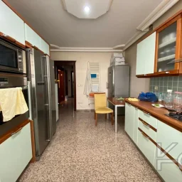 Laci̇vertcadde Tek Yetki̇li̇ Caddebostan Bahari̇yeli̇ 190m² Net 5+1