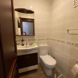 Laci̇vertcadde Tek Yetki̇li̇ Caddebostan Bahari̇yeli̇ 190m² Net 5+1