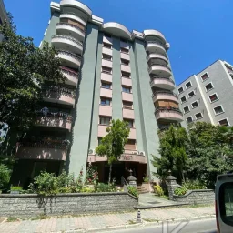 Laci̇vertcadde Tek Yetki̇li̇ Caddebostan Bahari̇yeli̇ 190m² Net 5+1
