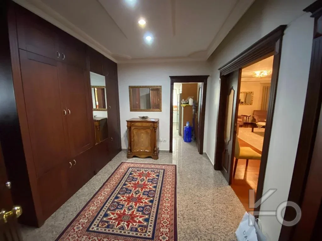 Laci̇vertcadde Tek Yetki̇li̇ Caddebostan Bahari̇yeli̇ 190m² Net 5+1