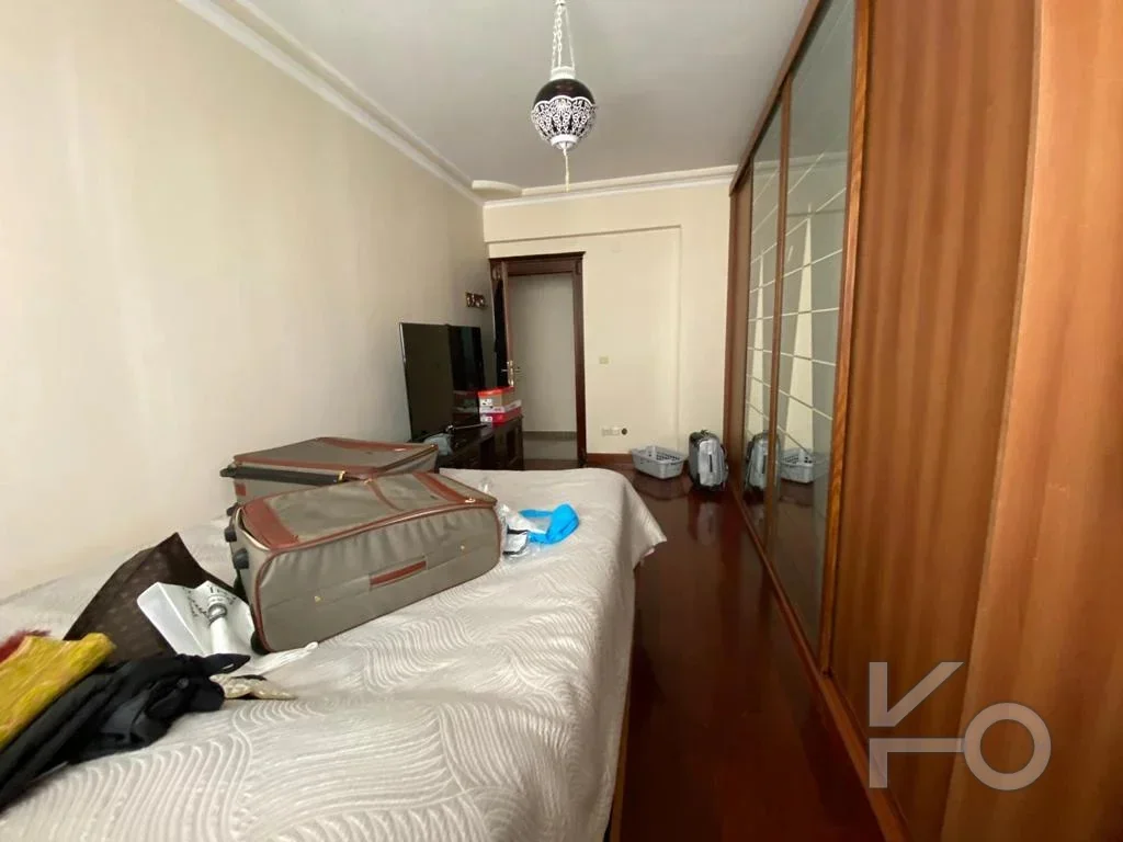 Laci̇vertcadde Tek Yetki̇li̇ Caddebostan Bahari̇yeli̇ 190m² Net 5+1