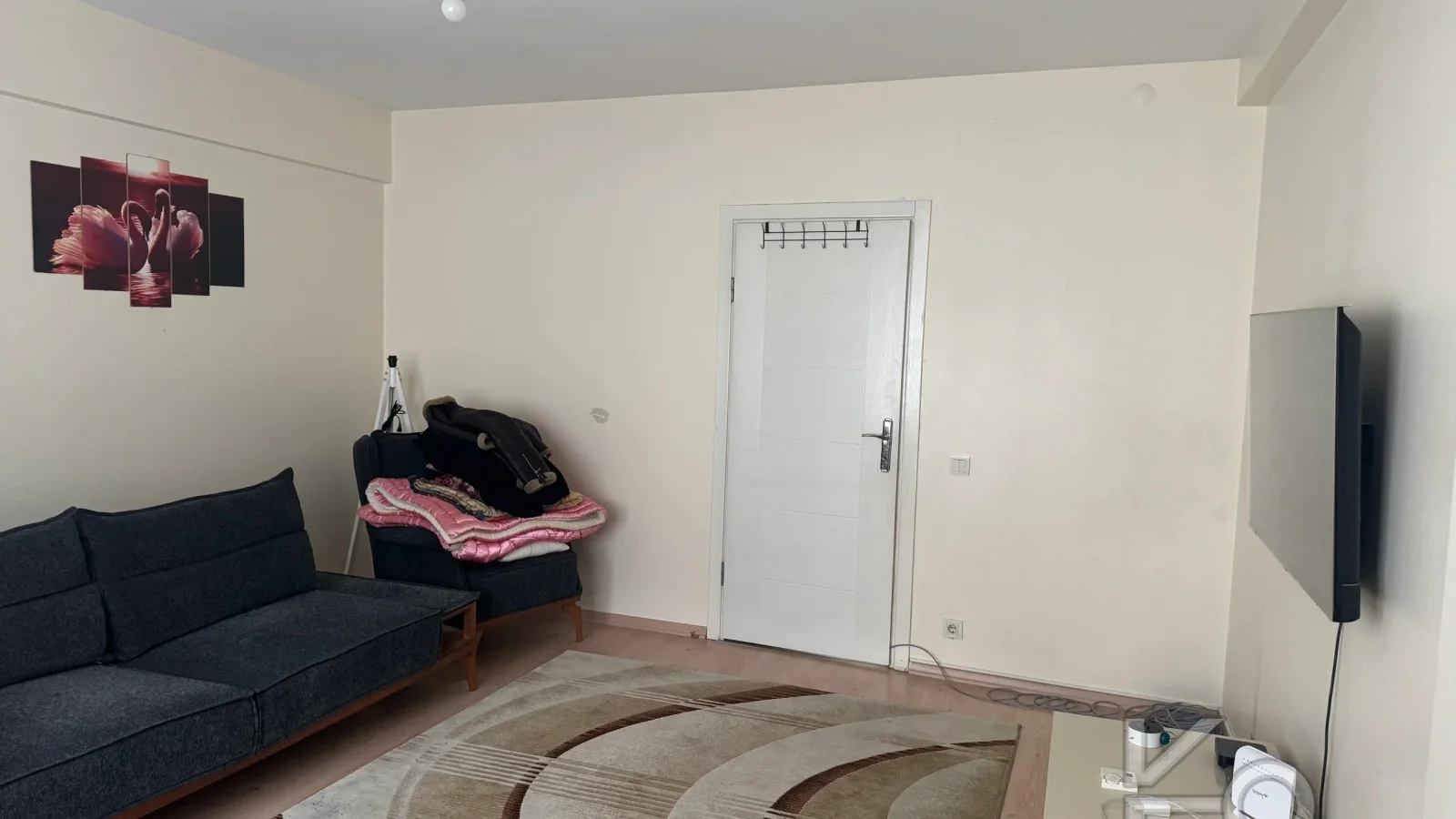 Meci̇di̇yeköy Gülbahar Yeni̇ Bi̇nada 3+1 Satilik Dai̇re