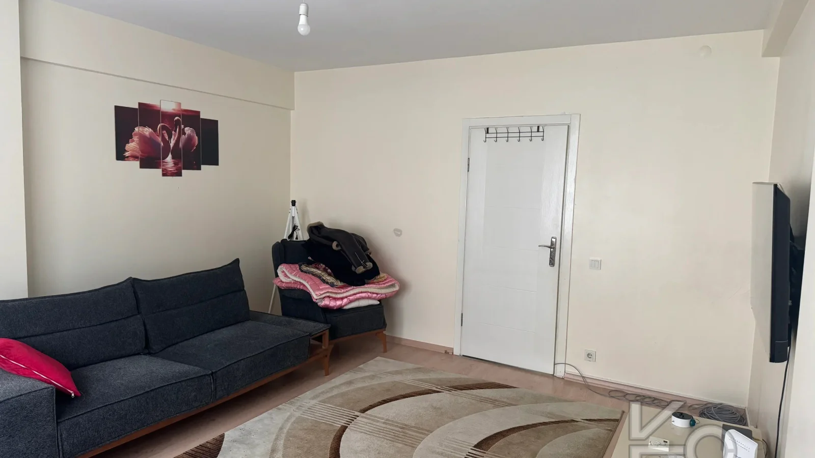 Meci̇di̇yeköy Gülbahar Yeni̇ Bi̇nada 3+1 Satilik Dai̇re