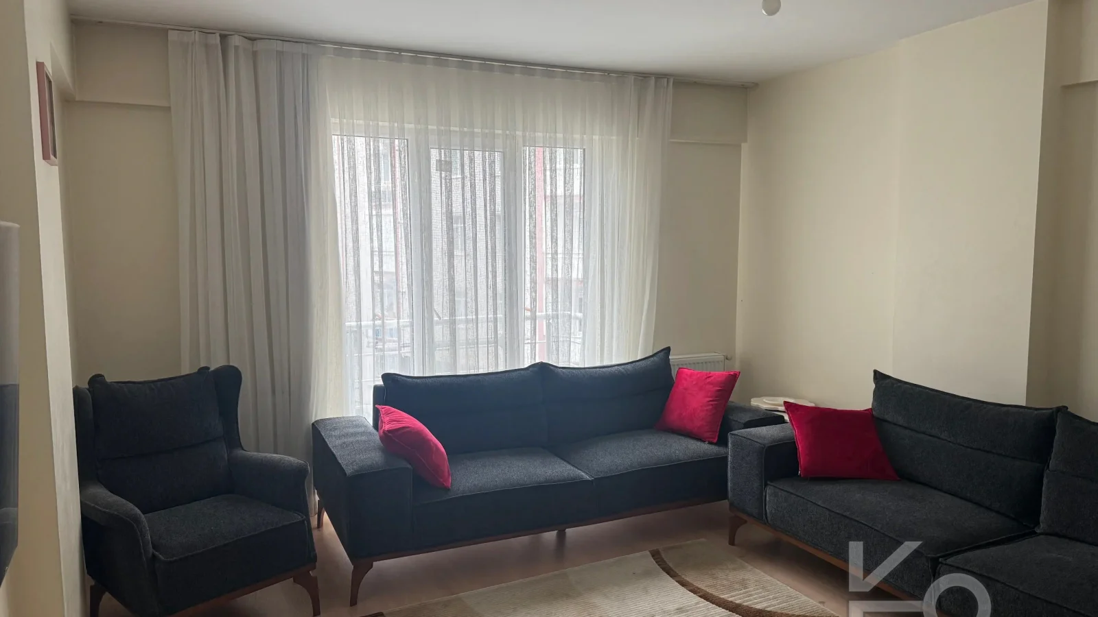 Meci̇di̇yeköy Gülbahar Yeni̇ Bi̇nada 3+1 Satilik Dai̇re