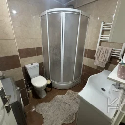 Meci̇di̇yeköy Gülbahar Yeni̇ Bi̇nada 3+1 Satilik Dai̇re