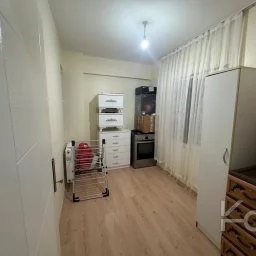 Meci̇di̇yeköy Gülbahar Yeni̇ Bi̇nada 3+1 Satilik Dai̇re