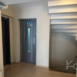 Meci̇di̇yeköy Gülbahar Yeni̇ Bi̇nada 3+1 Satilik Dai̇re