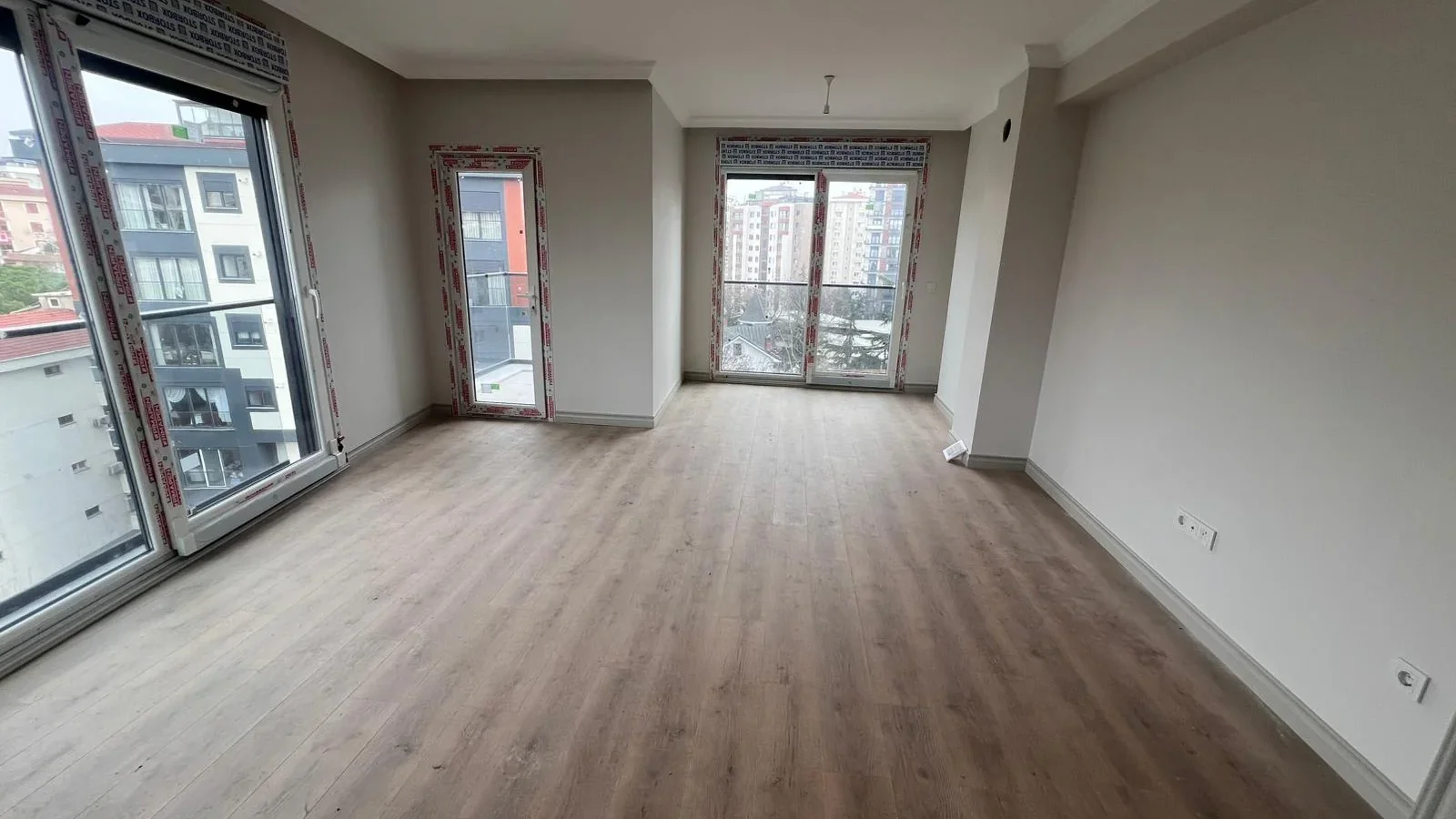 Marmaraya Adım Mesafesinde, Özgürlük Parkına Komşu | 3+1 Daire