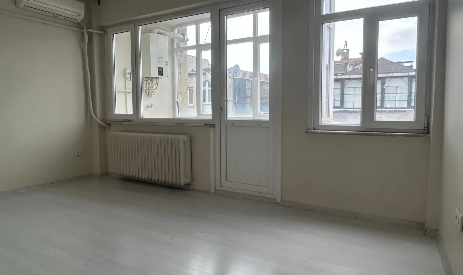Rookz Fark Şişli Halaskargazi Şafak Sokak Kiralık 2+1 Daire