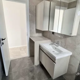 Sağlam'dan Göztepede 95 M2 Net Merkezi Konumda Satılık Daire