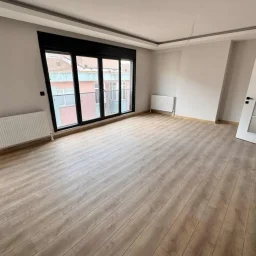 Sağlam'dan Göztepede 95 M2 Net Merkezi Konumda Satılık Daire