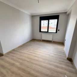 Sağlam'dan Göztepede 95 M2 Net Merkezi Konumda Satılık Daire