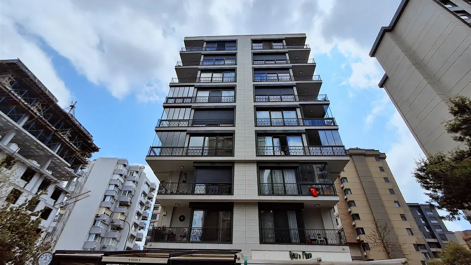 Mutluol Proje'den Şaşkınbakkal Sahilde Satılık 3+1 Daire