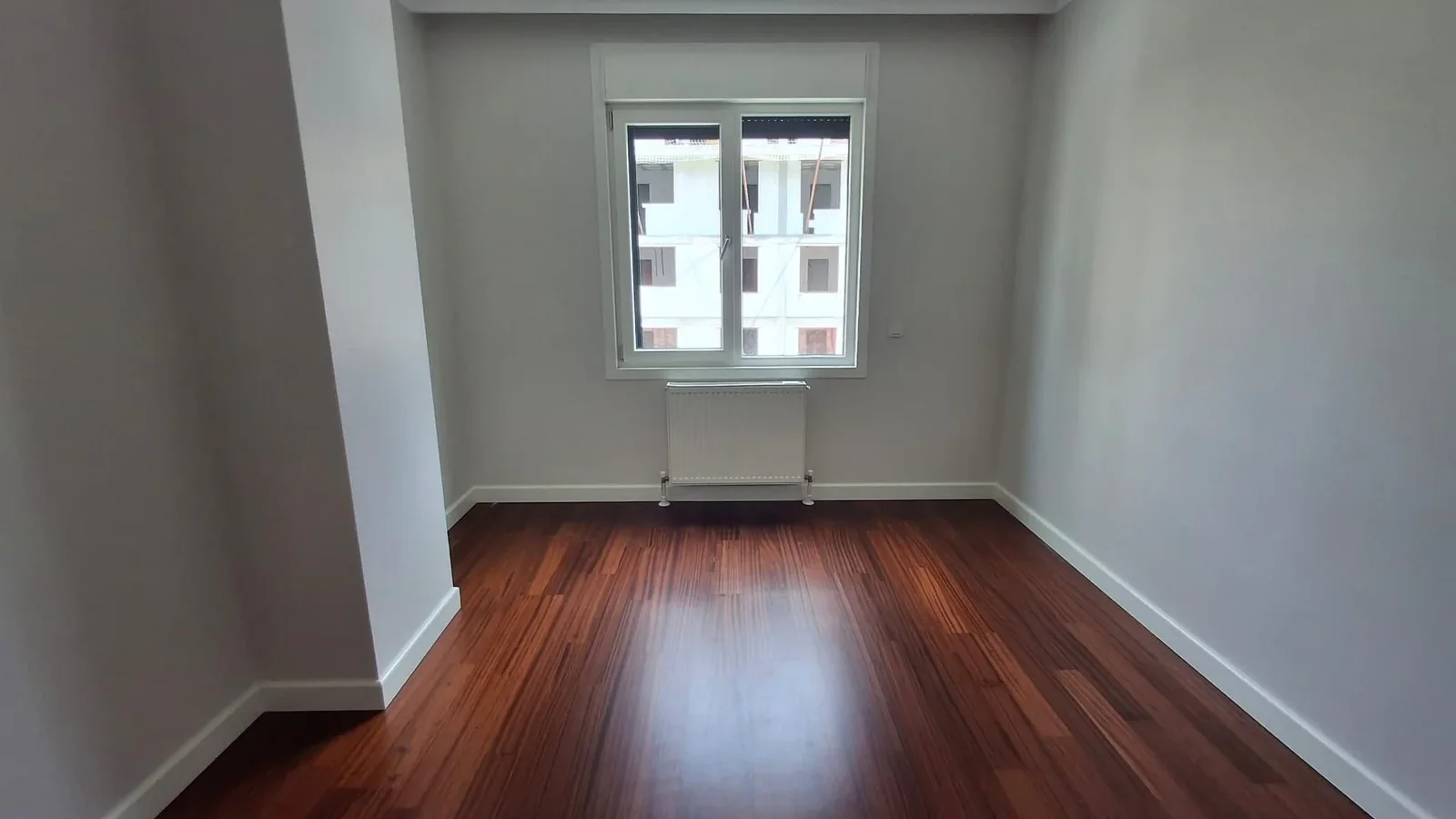 Mutluol Proje'den Şaşkınbakkal Sahilde Satılık 3+1 Daire