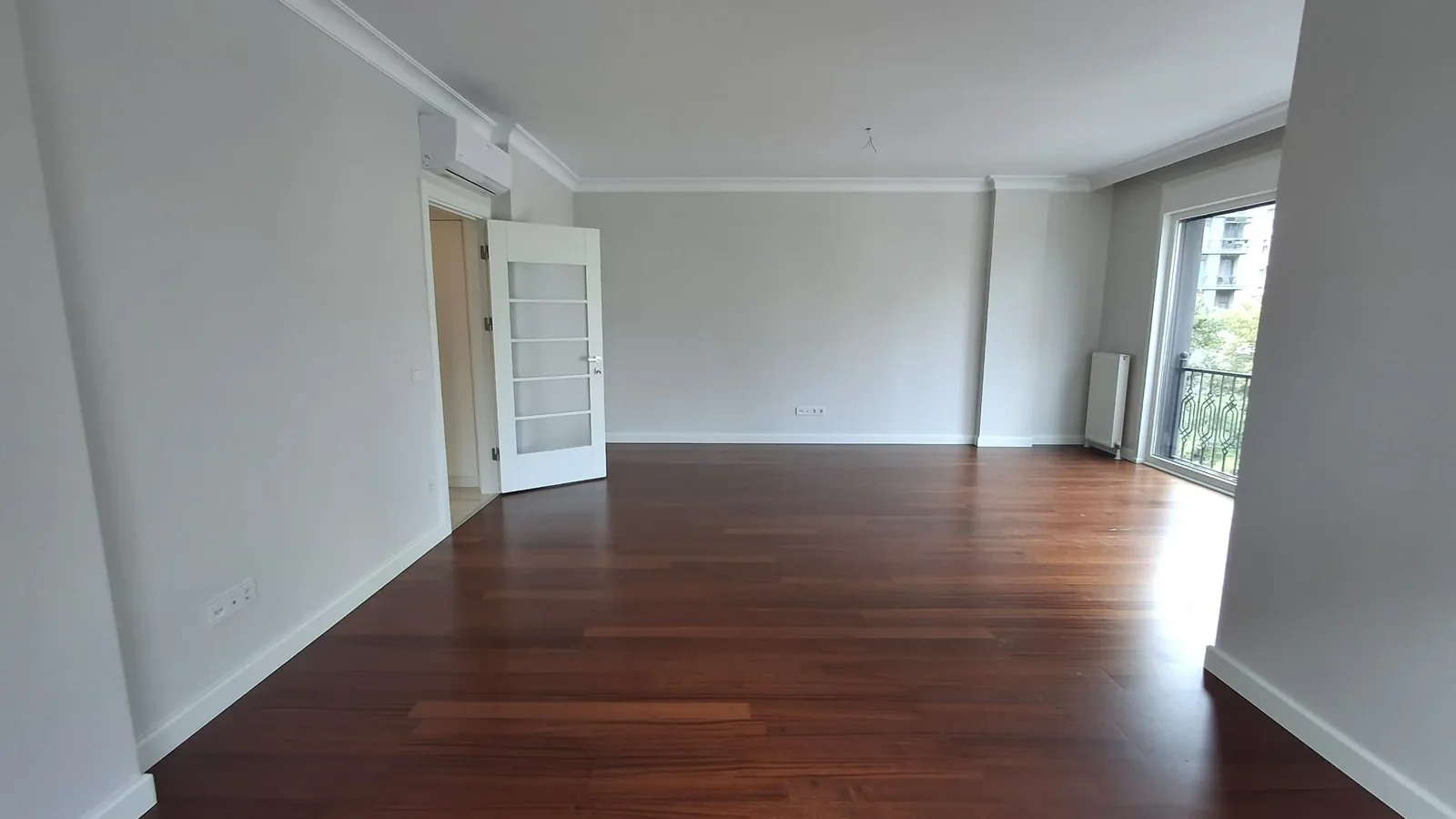 Mutluol Proje'den Şaşkınbakkal Sahilde Satılık 3+1 Daire