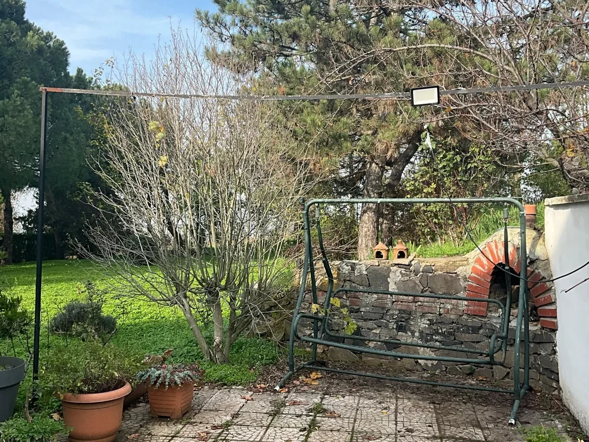 Tekirdağ Süleymanpaşa'da Meyve Ağaçları İçinde Müstakil Ev