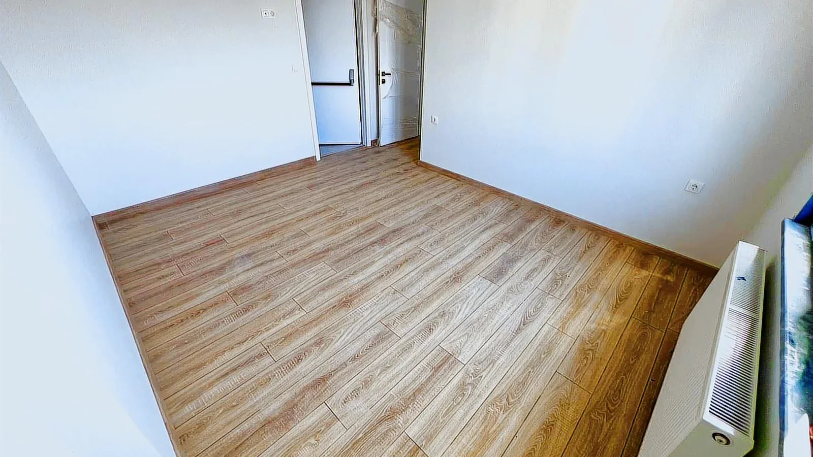 Taşınmaya Hazır-deniz Manzaralı, 34 M² Salon, Balkonlu 3+1 Daire