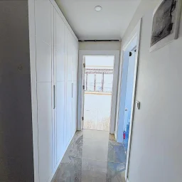 Taşınmaya Hazır-deniz Manzaralı, 34 M² Salon, Balkonlu 3+1 Daire