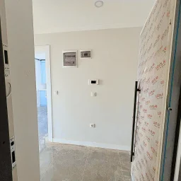 Taşınmaya Hazır-deniz Manzaralı, 34 M² Salon, Balkonlu 3+1 Daire