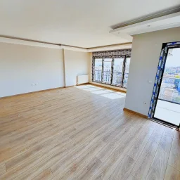 Taşınmaya Hazır-deniz Manzaralı, 34 M² Salon, Balkonlu 3+1 Daire