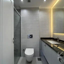 Laci̇vertcadde Ethemefendi̇ Cad. Havuzlu Ve Güvenli̇kli̇ Ni̇da Parkta 120m² Net 3+1