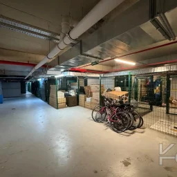 Laci̇vertcadde Ethemefendi̇ Cad. Havuzlu Ve Güvenli̇kli̇ Ni̇da Parkta 120m² Net 3+1