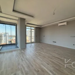 Laci̇vertcadde Kalamiş Deni̇z Manzarali Sıfır 105m² Net  3+1 