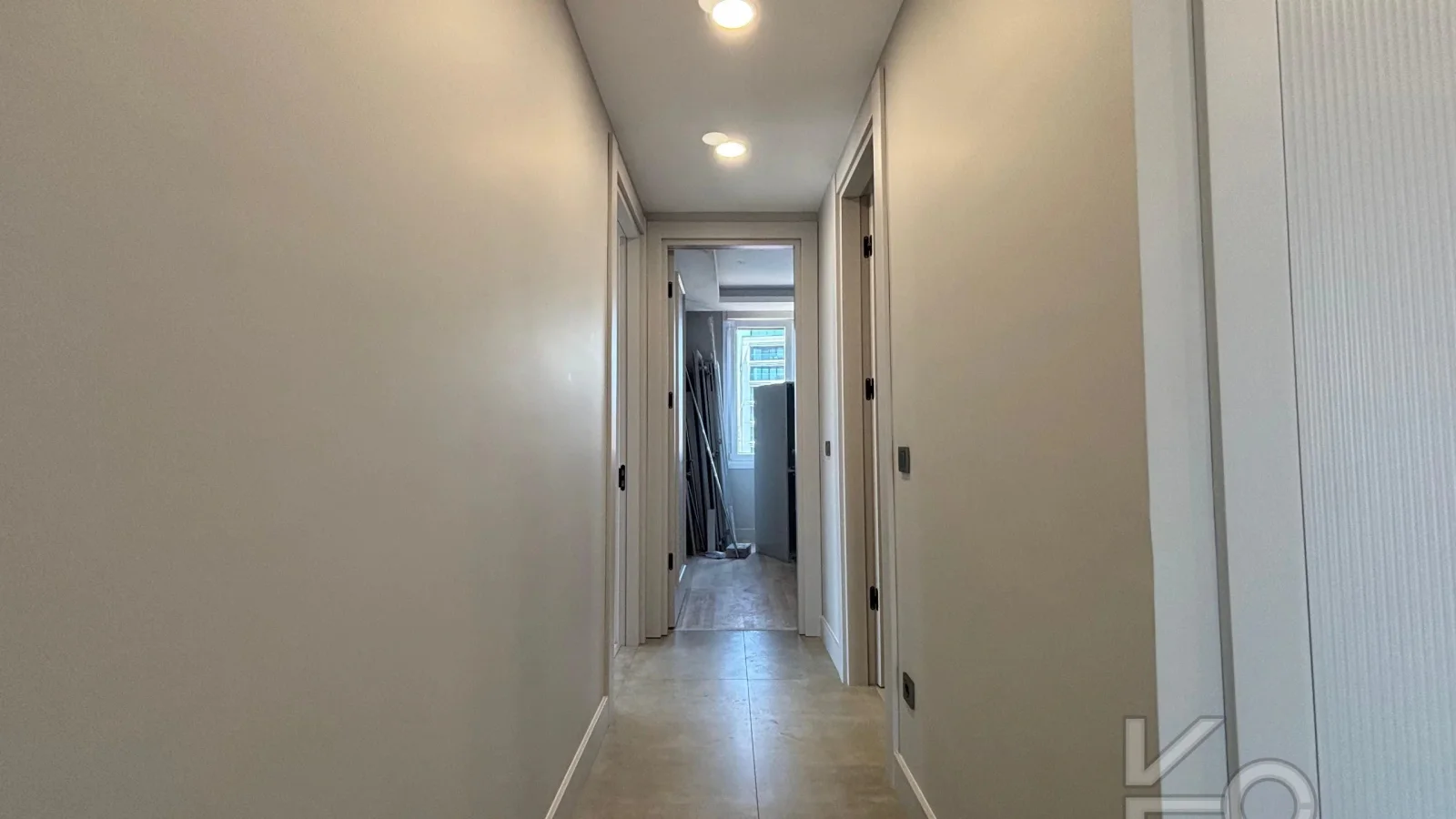 Laci̇vertcadde Kalamiş Deni̇z Manzarali Sıfır 105m² Net  3+1 