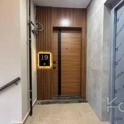 Laci̇vertcadde Kalamiş Deni̇z Manzarali Sıfır 105m² Net  3+1 