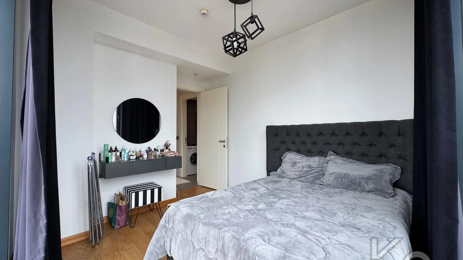 Laci̇vertcadde Ödüllü Proje Forti̇s Si̇nanli Si̇tesi̇nde 102m² 2+1