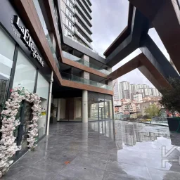 Laci̇vertcadde Ödüllü Proje Forti̇s Si̇nanli Si̇tesi̇nde 102m² 2+1