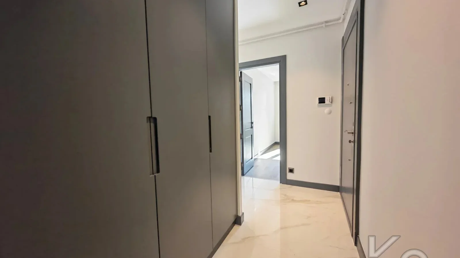 Academy Bağdat Caddesi̇ 100m Mesafede 150m2 Yeni̇ Bi̇na 4+1