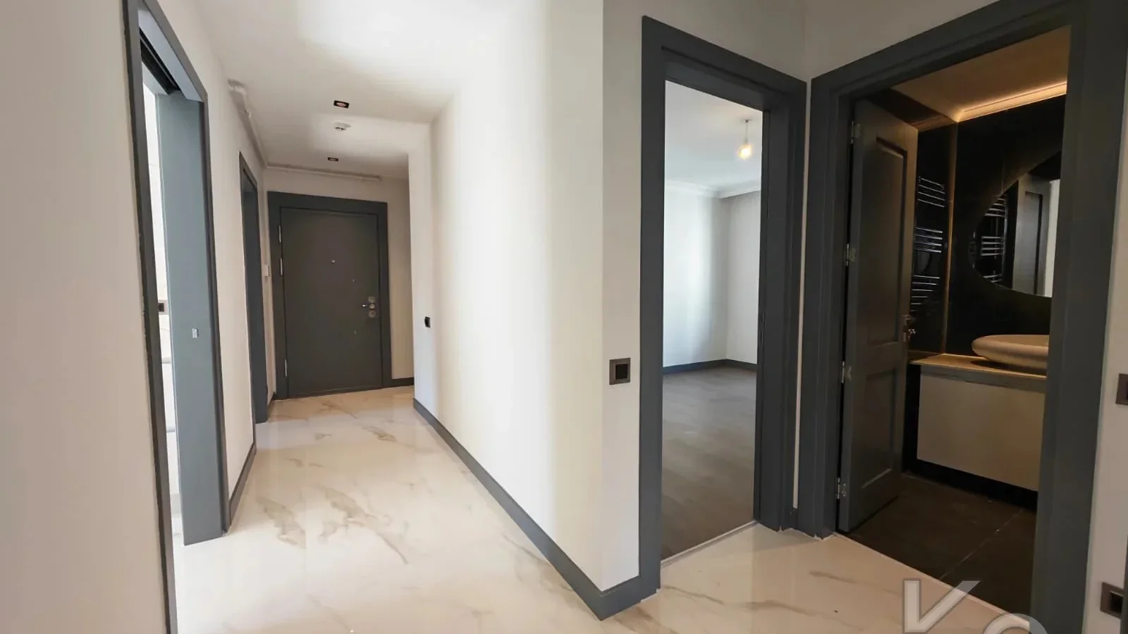 Academy Bağdat Caddesi̇ 100m Mesafede 150m2 Yeni̇ Bi̇na 4+1