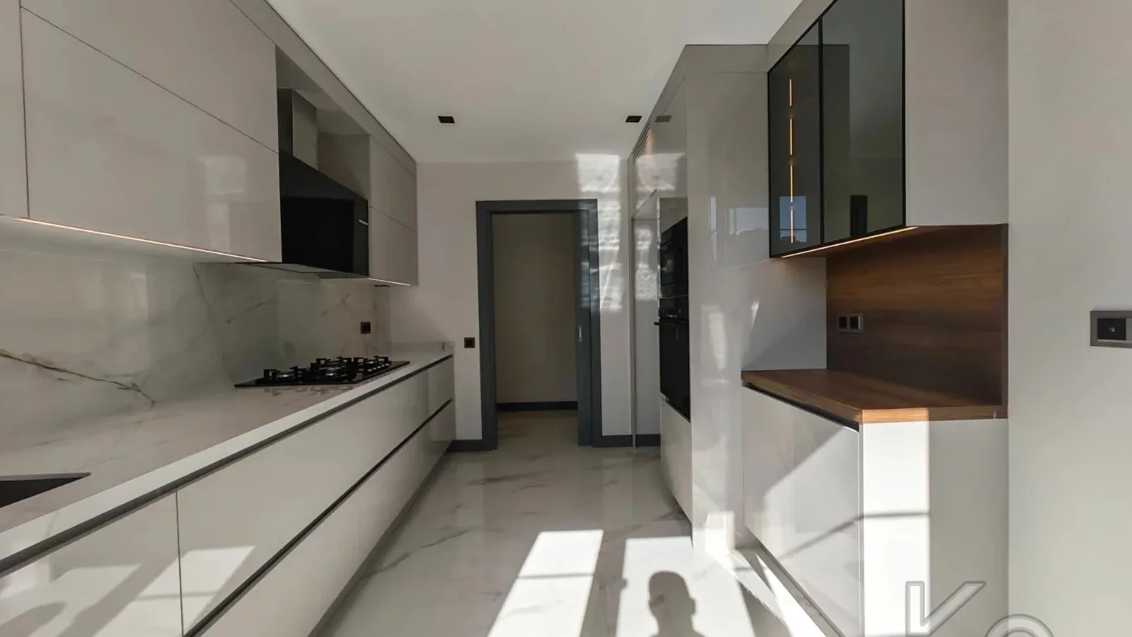 Academy Bağdat Caddesi̇ 100m Mesafede 150m2 Yeni̇ Bi̇na 4+1