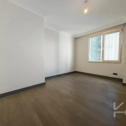 Academy Bağdat Caddesi̇ 100m Mesafede 150m2 Yeni̇ Bi̇na 4+1