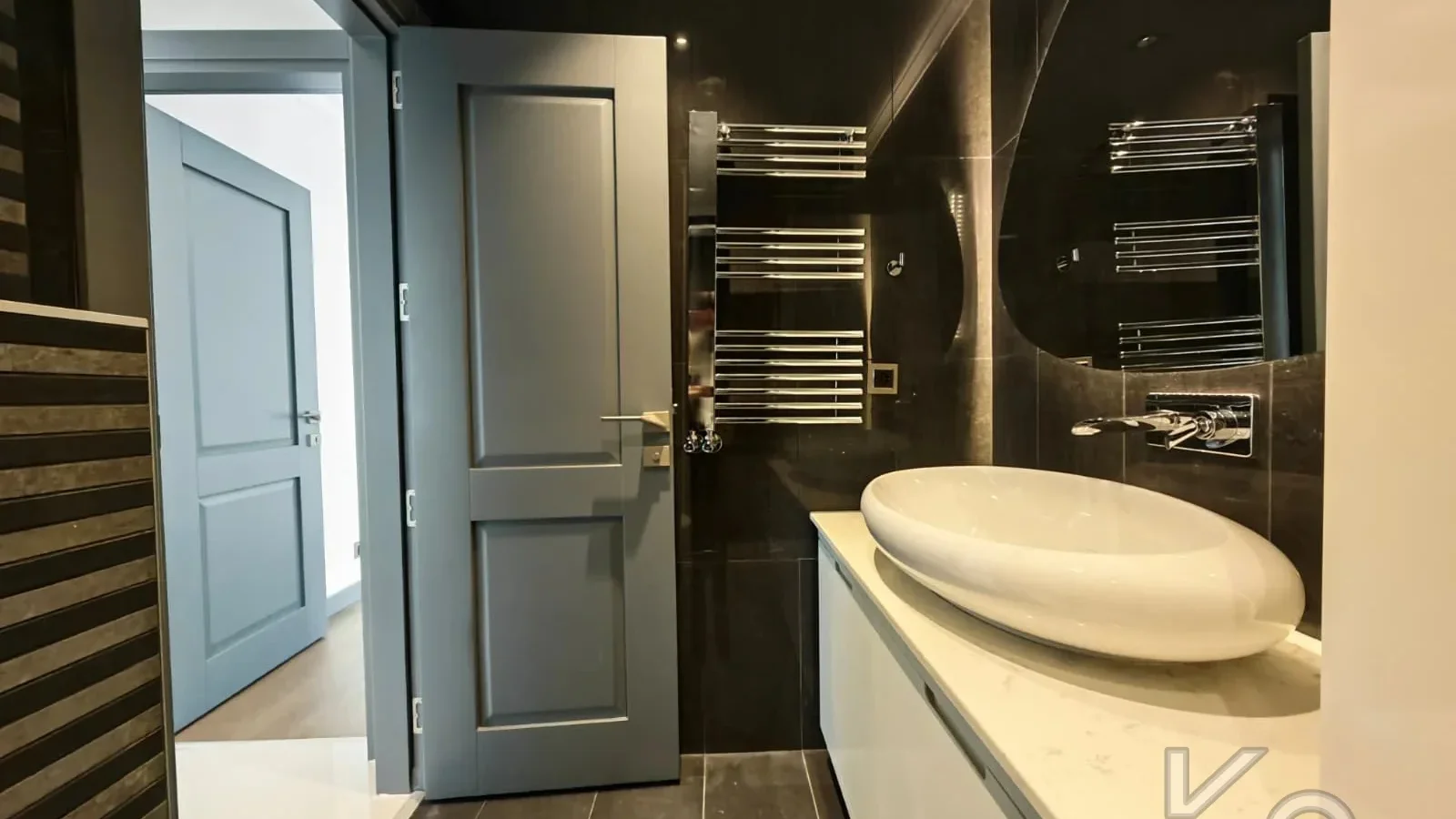 Academy Bağdat Caddesi̇ 100m Mesafede 150m2 Yeni̇ Bi̇na 4+1