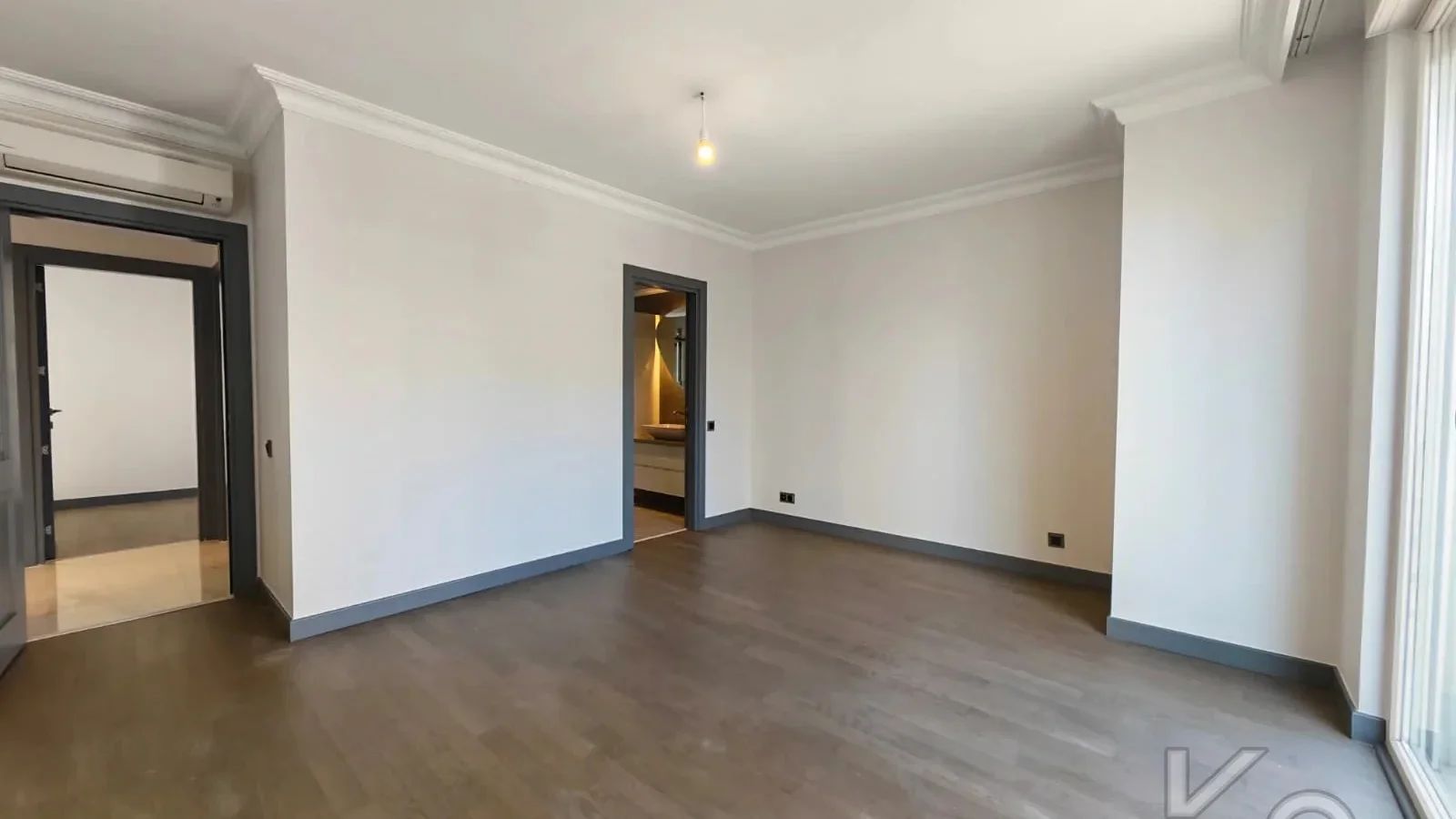 Academy Bağdat Caddesi̇ 100m Mesafede 150m2 Yeni̇ Bi̇na 4+1