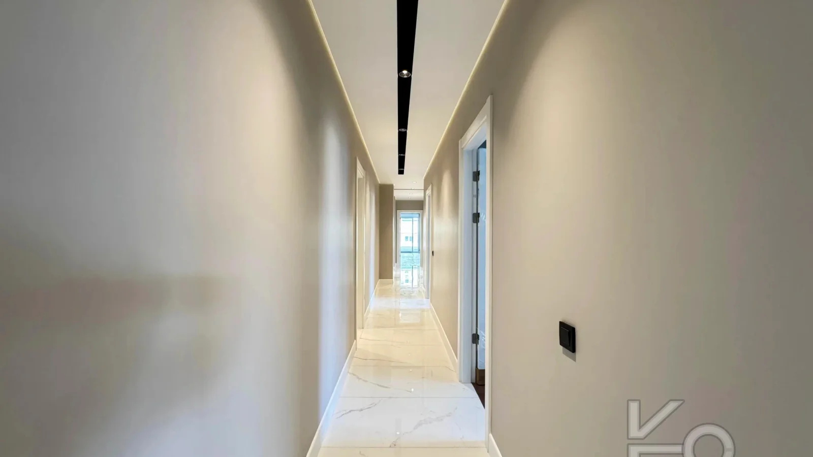 Academy Fenerbahçe Wyndham Otel Karşisi Sifir Balkonlu 125m2 Net 3+1