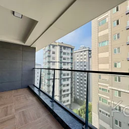 Academy Fenerbahçe Wyndham Otel Karşisi Sifir Balkonlu 125m2 Net 3+1