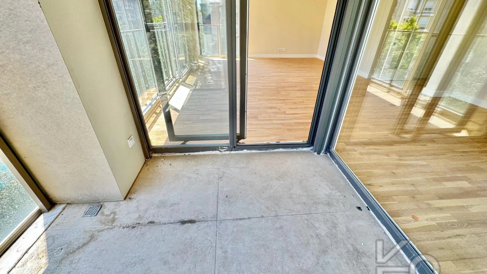 Academy Çiftehavuzlar Sıfır Binada 165m2 Önü Açık Balkonlu Süper Lux 3+1