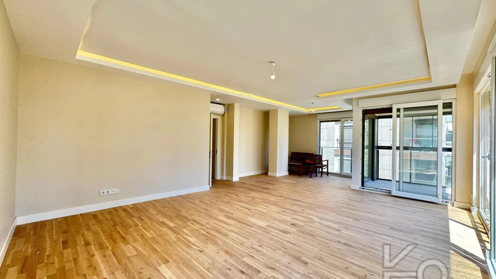Academy Çiftehavuzlar Sıfır Binada 165m2 Önü Açık Balkonlu Süper Lux 3+1