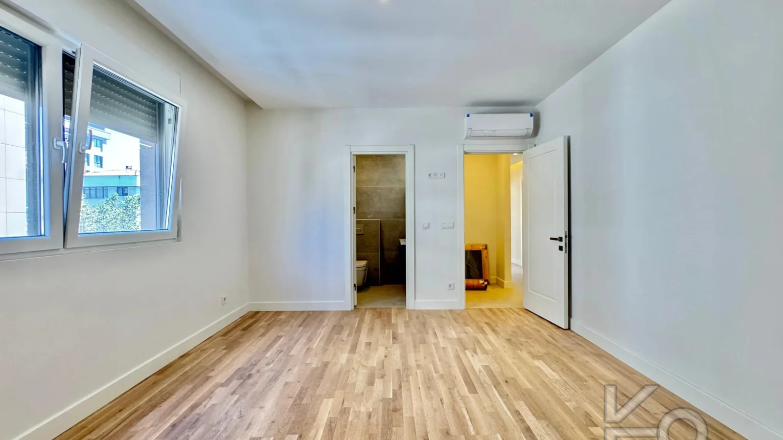 Academy Çiftehavuzlar Sıfır Binada 165m2 Önü Açık Balkonlu Süper Lux 3+1