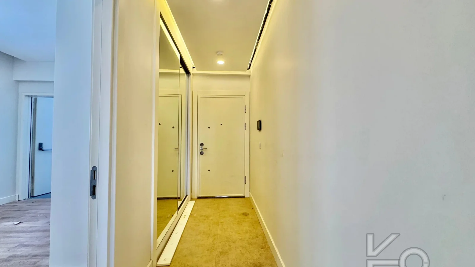 Academy Çiftehavuzlar Sıfır Binada 165m2 Önü Açık Balkonlu Süper Lux 3+1